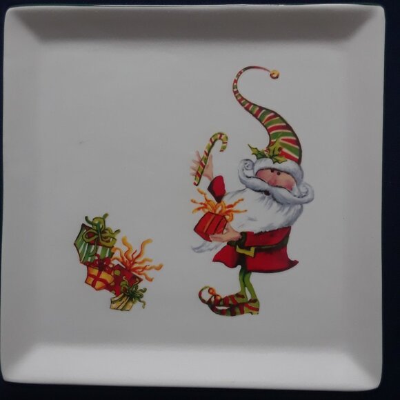 Laura Secord Porcelain Christmas Dish - Picture 12 of 13